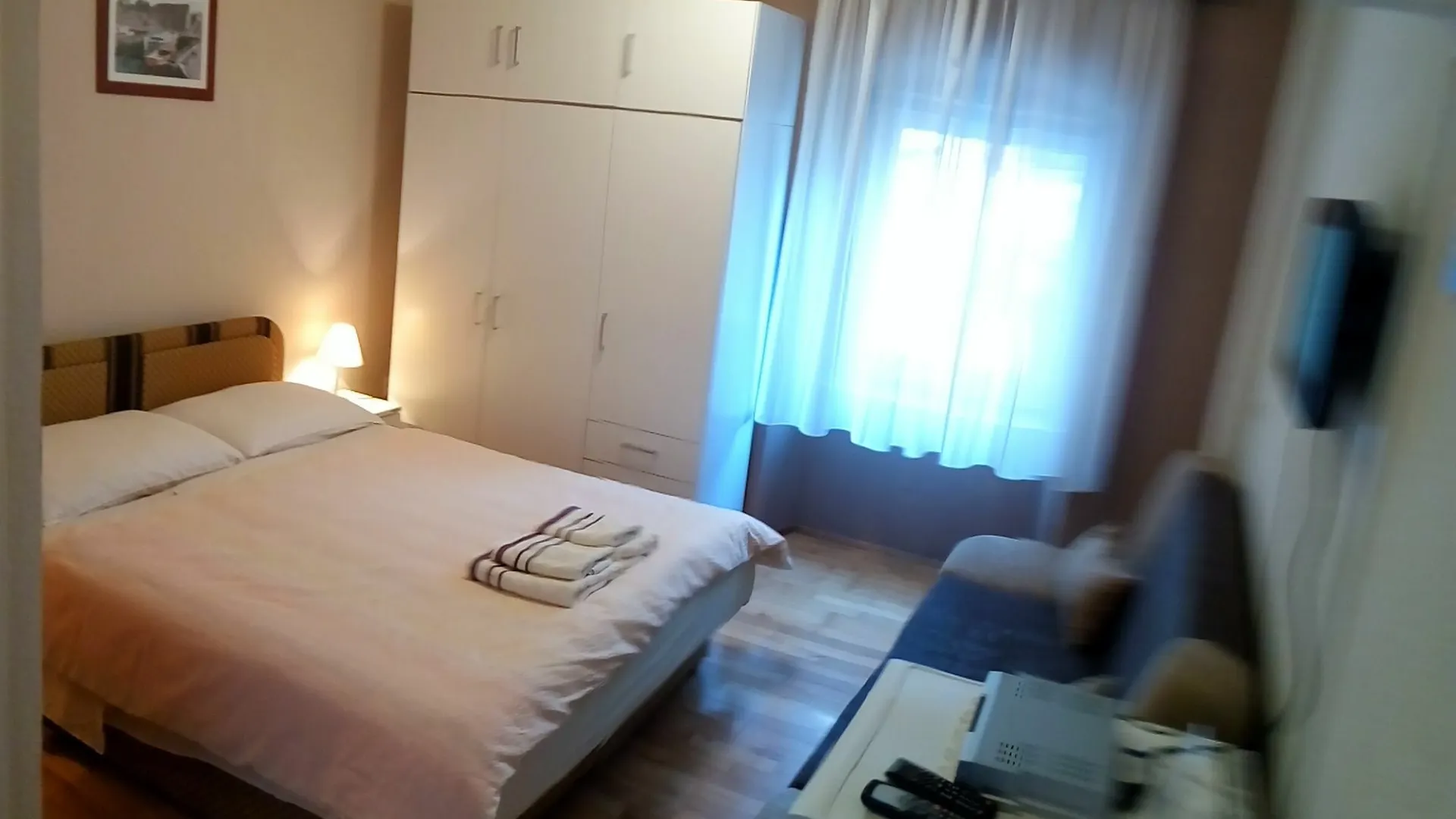 Carol Rooms Trogir 3*,